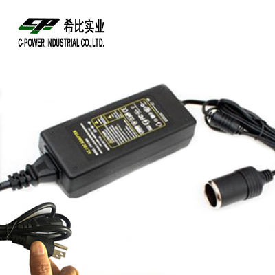 Adaptador de carro moderno de 60 W DC 12V a AC 220V com conexão de desktop 12VDC 5A fonte de alimentação