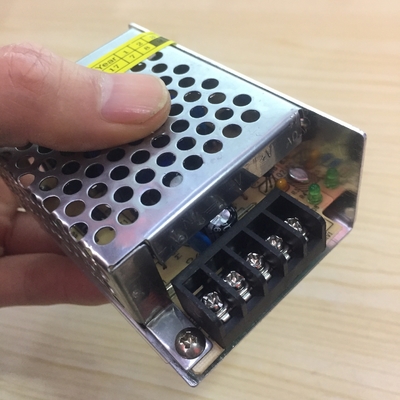 QC Test AC DC 9V 12V 28V 36V 48V 5V Fornecimento de energia para potência de saída de banco 1 50W