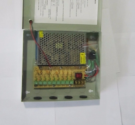 Caixa de alimentação CCTV 9CH 12V 5A DC Saída 60W Eficiência 90% Frequência de saída 50/60Hz