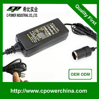 Frequência de saída única 12V 5A 60W Fornecedora de energia do carro para melhoria do áudio do carro