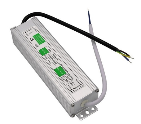 Fonte de alimentação LED à prova d'água 12V 30W 45W 50W 60W AC DC 24V IP66 IP67 para tira LED