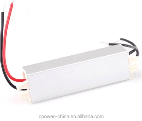 110v/220v Voltagem de entrada LED Driver Para pequena luz de inundação LED com potência de saída 24w