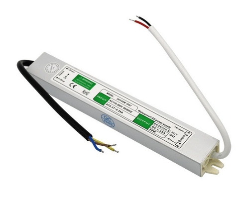 Condutor LED de saída de tensão constante 12V 30W para entrada AC 100-270V e projeto à prova d'água