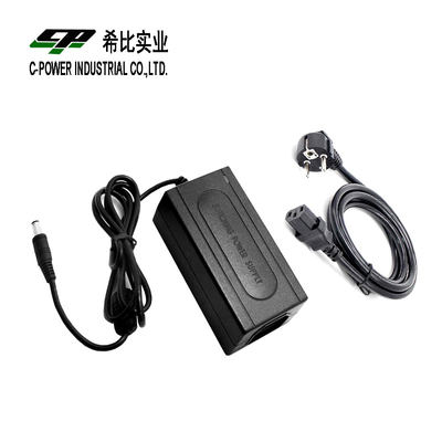 Fornecimento de energia de 60 W para produtos eletrónicos Voltagem de saída 12VDC EU Plug 100-240V AC Input