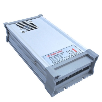 Fornecimento de energia exterior de liga de alumínio C-Power de 400 W 110V 220V AC DC 12V 24V 33A IP44