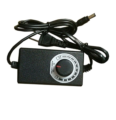 Plug In 3-12V 24W DC Adaptador de Energia Ajustável Regulador de Voltagem Stepless 2A 5.5*2.1