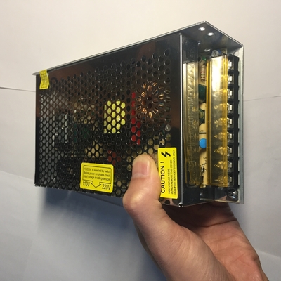 Bom PCB 10a 20a 30a Fornecimento de alimentação para CCTV LED a Voltagem de Saída 24V Tipo de saída único