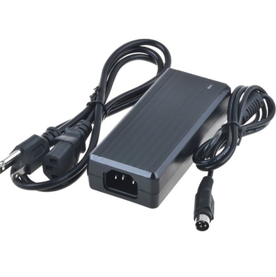 Conector CC 5.5*2.1 5.5*2.5 Adaptador de alimentação AC/DC opcional de potência C com conector de 4 pinos
