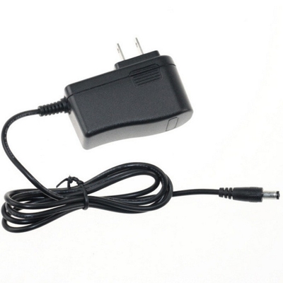 Adaptador de energia de 18 W com entrada AC de 100-240 V e saída DC de 12 V 1,5 A