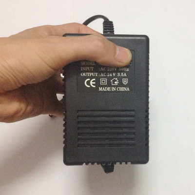 Adaptador de alimentação de saída única 2A 3A 24VAC para câmera CCTV PTZ C-Power 110V/220V AC Input