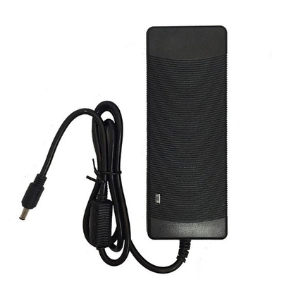 12VDC Tensão de saída Conexão de computador C-Power 100-240V AC 10A 120W Adaptador de carregador