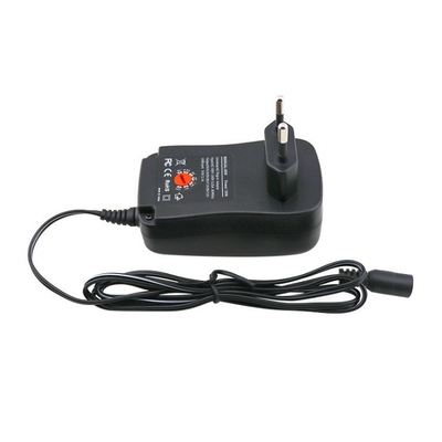 Adaptador universal de 30 W Adaptador de comutação ajustável de potência com potência de saída 1-36 W