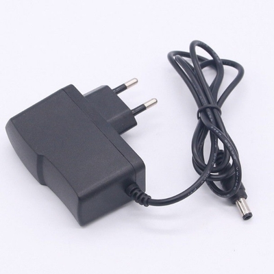 5V 1A Tipo de saída de corrente contínua Adaptador LED para C-Power 100-240V AC Power Supply Versão preta