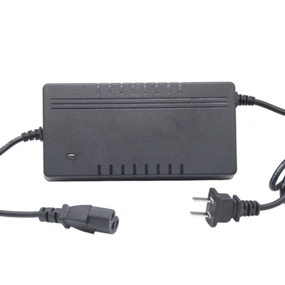 10S 36V Li-ion Power Tool 42V 5A 10S Carregador de bateria de lítio com tipo de saída de CC