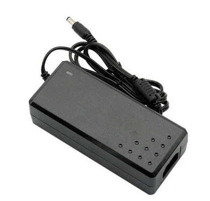 Conexão de escritório C-Power Constant Voltage AC100-240V DC 15V 8A 120W Adaptador de energia