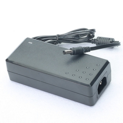 Conexão de escritório C-Power Constant Voltage AC100-240V DC 15V 8A 120W Adaptador de energia
