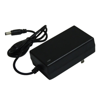 Adaptador de energia C-Power AC100-240V a DC5V 3,5A com certificação CE e 5.5*2,1/2,5 DC