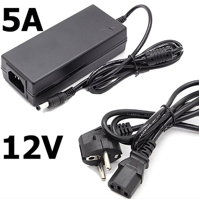 AC100-240V DC 12V Input C-Power 12V 5A Adaptador de alimentação para computador portátil com certificado CE Preto