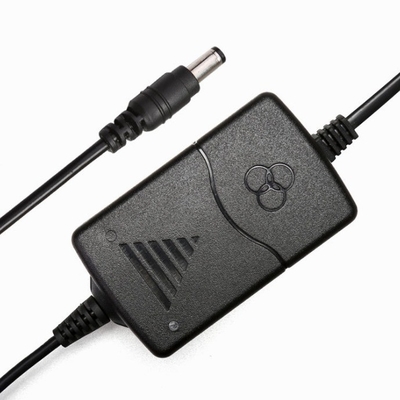 Lâmpadas LED e aparelhos elétricos Adaptador de alimentação 12V 1A 2A com tensão constante