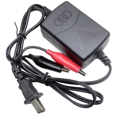 AC100-240V a 12V Carregador plug-in para baterias de chumbo-ácido Corrente de saída 1.5A