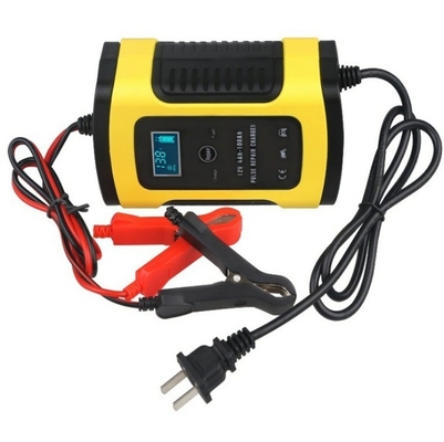 Iluminação da lâmpada LED Sim Carregador plug-in de 12V 5A da C-Power para bateria de automóvel de motocicleta