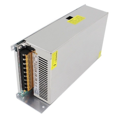 Alta frequência de saída C-Power 32V 600W 720W AC110V 220V DC Power Supply com consumo