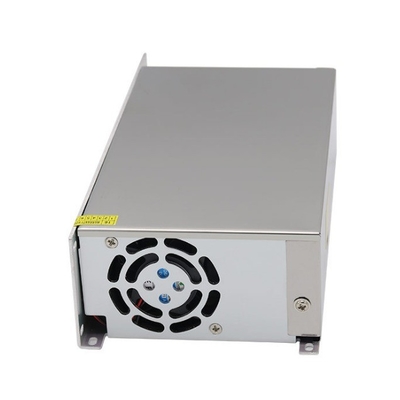 AC110V/220V Voltagem de entrada 13,8V Fornecimento de energia CC para necessidades industriais Saída estável